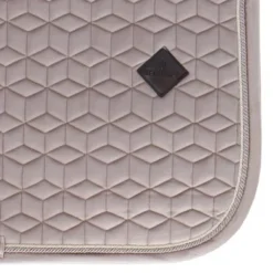 Kentucky Horsewear Kentucky Zadeldekje Basic Velvet Dressuur Beige -Kentucky Horsewear Winkel agradi 44804359 5.2318c7