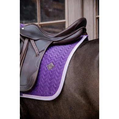 Kentucky Horsewear Kentucky Dressuur Zadeldekje Classic Contrast Royal Purple Full 5 Kentucky Horsewear Kentucky Dressuur Zadeldekje Classic Contrast Royal Purple Full - Afbeelding 5
