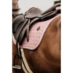 Kentucky Horsewear Kentucky Zadeldekje Wol Springen Lichtroze Full 7 Kentucky Horsewear Kentucky Zadeldekje Wol Springen Lichtroze Full -Kentucky Horsewear Winkel kentucky 42583 10 sj foto4.b11a63