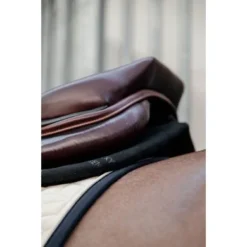 Kentucky Horsewear Kentucky Zadelonderlegger Impact Equalizer Zwart 17 Kentucky Horsewear Kentucky Zadelonderlegger Impact Equalizer Zwart -Kentucky Horsewear Winkel kentucky 42586 01 10.460245