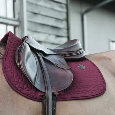 Kentucky Horsewear Kentucky Zadeldekje Classic Springen Bordeaux Full 2 Kentucky Horsewear Kentucky Zadeldekje Classic Springen Bordeaux Full - Afbeelding 2