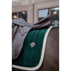 Kentucky Horsewear Kentucky Dressuur Zadeldekje Classic Contrast Pine Green Full -Kentucky Horsewear Winkel kentucky 485a6988.b91e9d