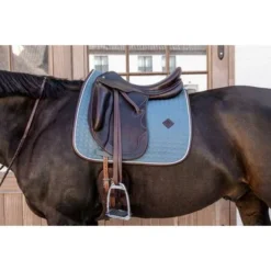 Kentucky Horsewear Kentucky Dressuur Zadeldekje Classic Leer Dusty Blue -Kentucky Horsewear Winkel kentucky 485a7798.75fe7b