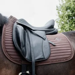 Kentucky Horsewear Kentucky Dressuur Zadeldekje Pearls Bruin Full