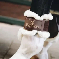 Kentucky Horsewear Kentucky Strijklappen Young Horse Sheepskin Bruin Full