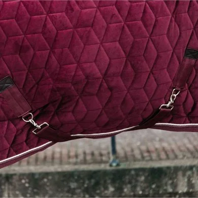 Kentucky Horsewear Kentucky Showdeken Velvet 160g Bordeaux 4 Kentucky Horsewear Kentucky Showdeken Velvet 160g Bordeaux - Afbeelding 4