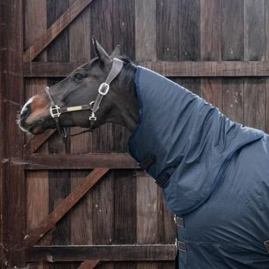 Kentucky Horsewear Kentucky Halsstuk All Weather Hurricane 150g Navy 1 Kentucky Horsewear Kentucky Halsstuk All Weather Hurricane 150g Navy