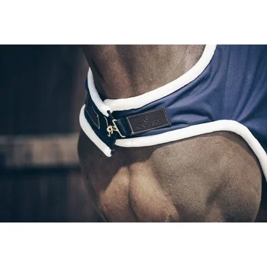 Kentucky Horsewear Kentucky Stapmolen Deken Waterproof 160g Navy 2 Kentucky Horsewear Kentucky Stapmolen Deken Waterproof 160g Navy - Afbeelding 2